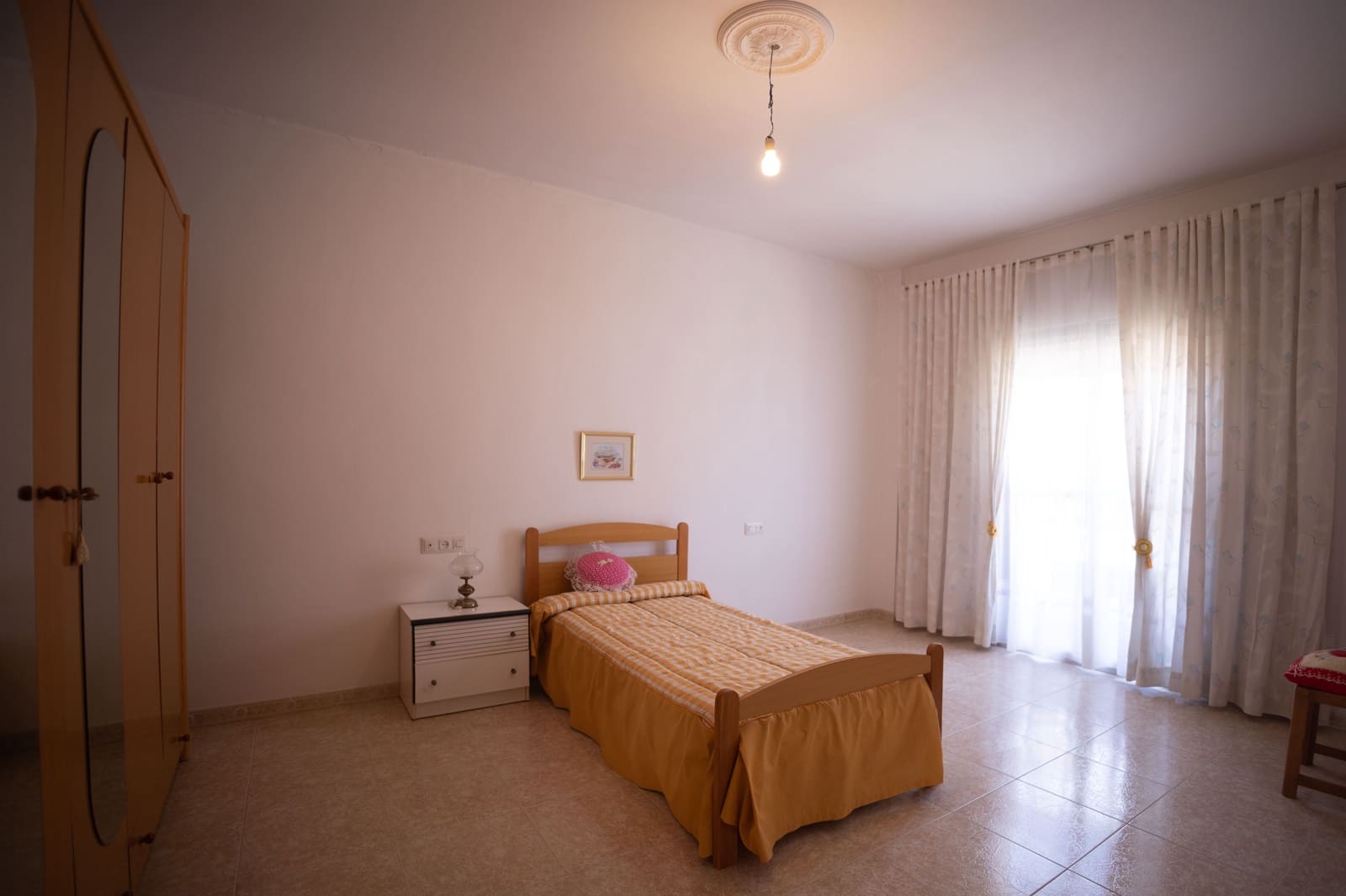 5 bedroom Terraced Villa for sale in Villanueva del Trabuco - € 225,000 (Ref: 9373675)