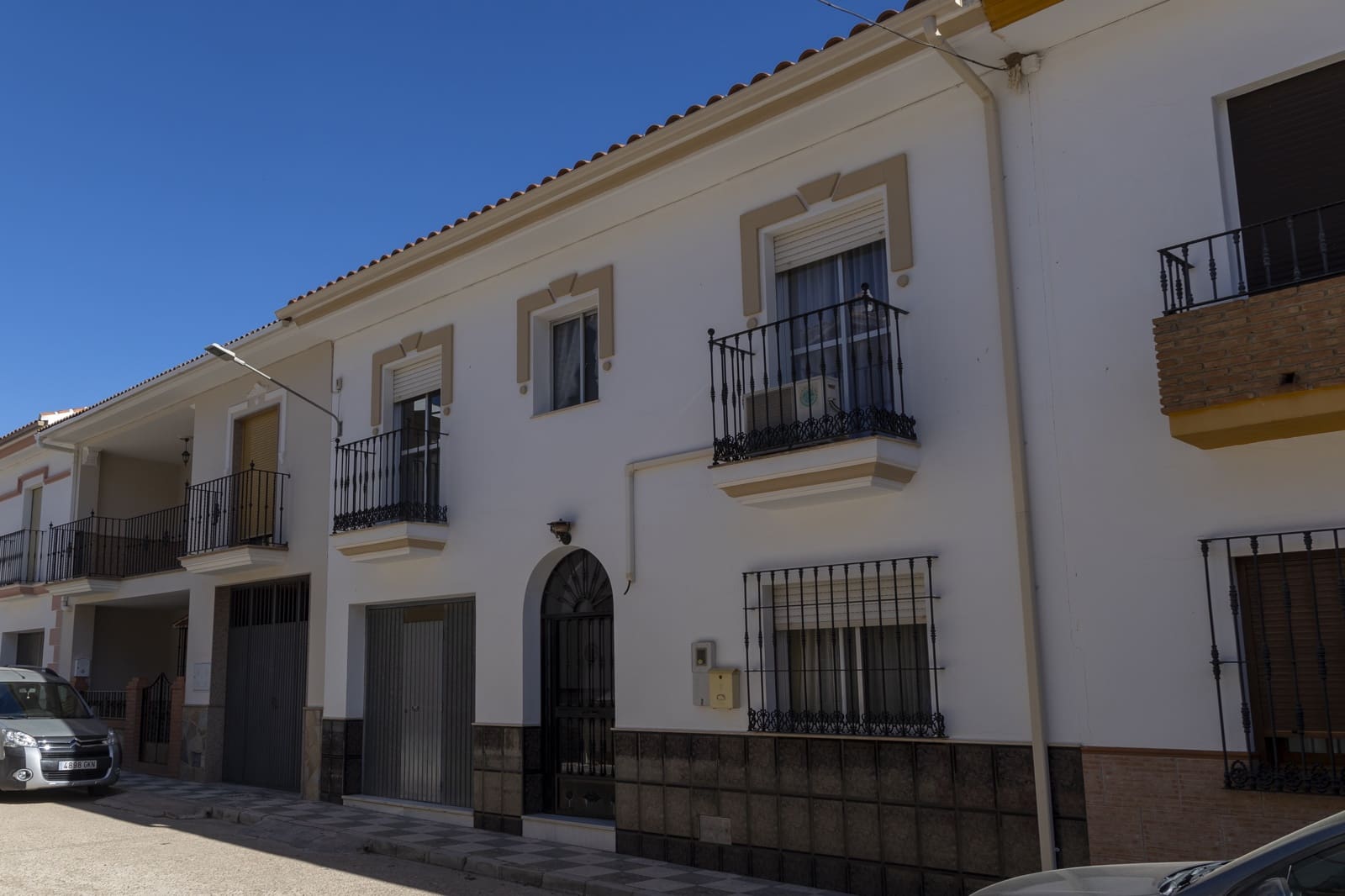 5 bedroom Terraced Villa for sale in Villanueva del Trabuco - € 225,000 (Ref: 9373675)