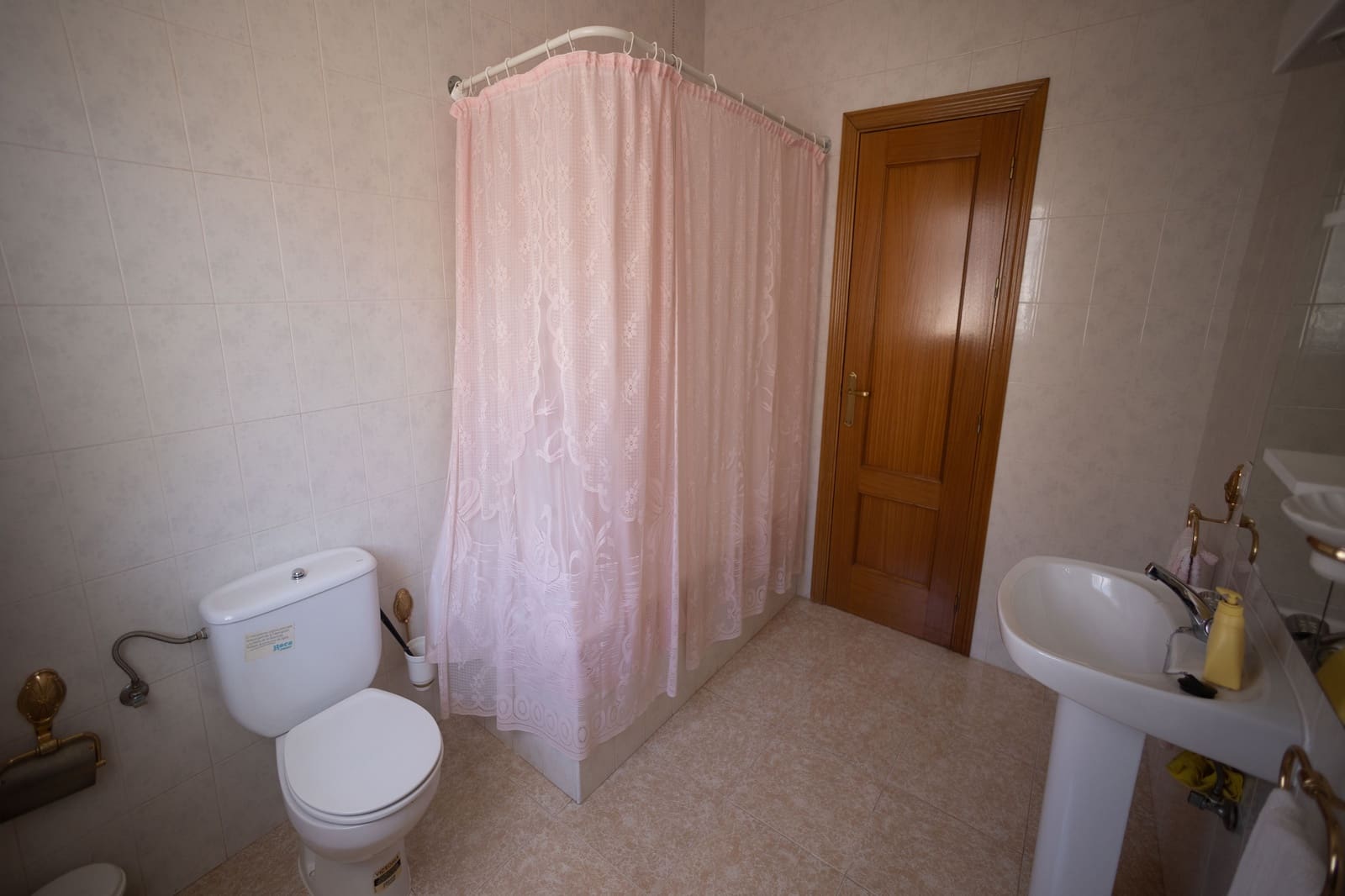 5 bedroom Terraced Villa for sale in Villanueva del Trabuco - € 225,000 (Ref: 9373675)