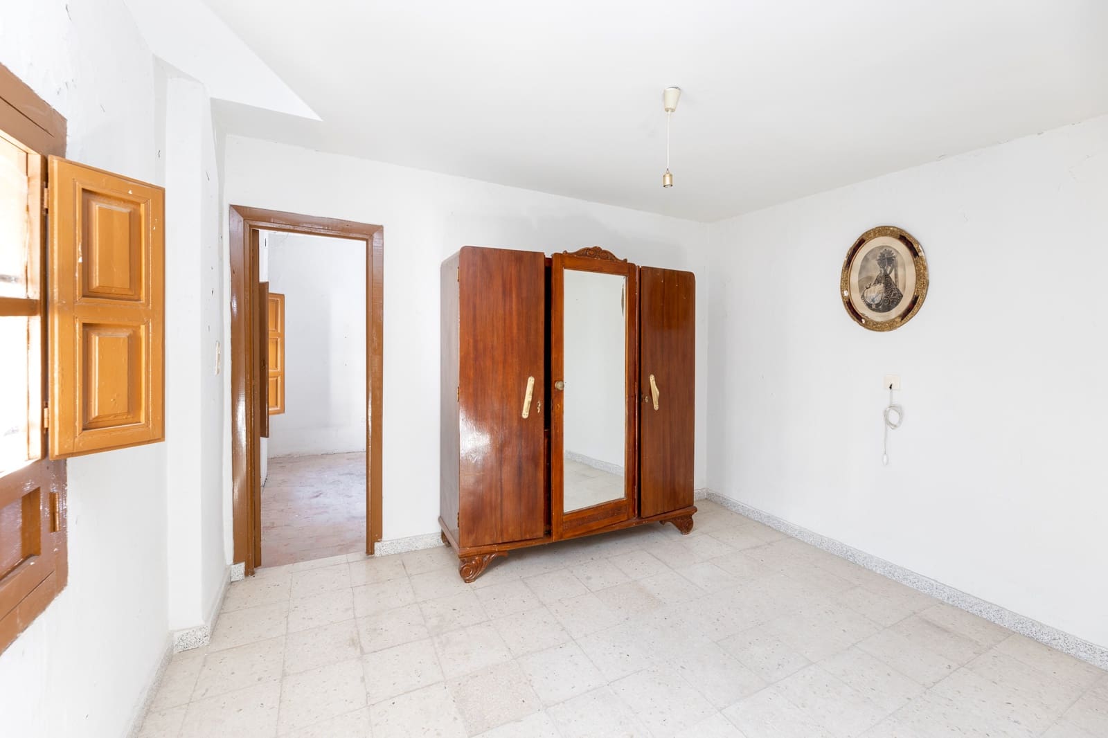 4 soverom Finca/Herregård til salgs i Granada by - € 149 000 (Ref: 9379287)