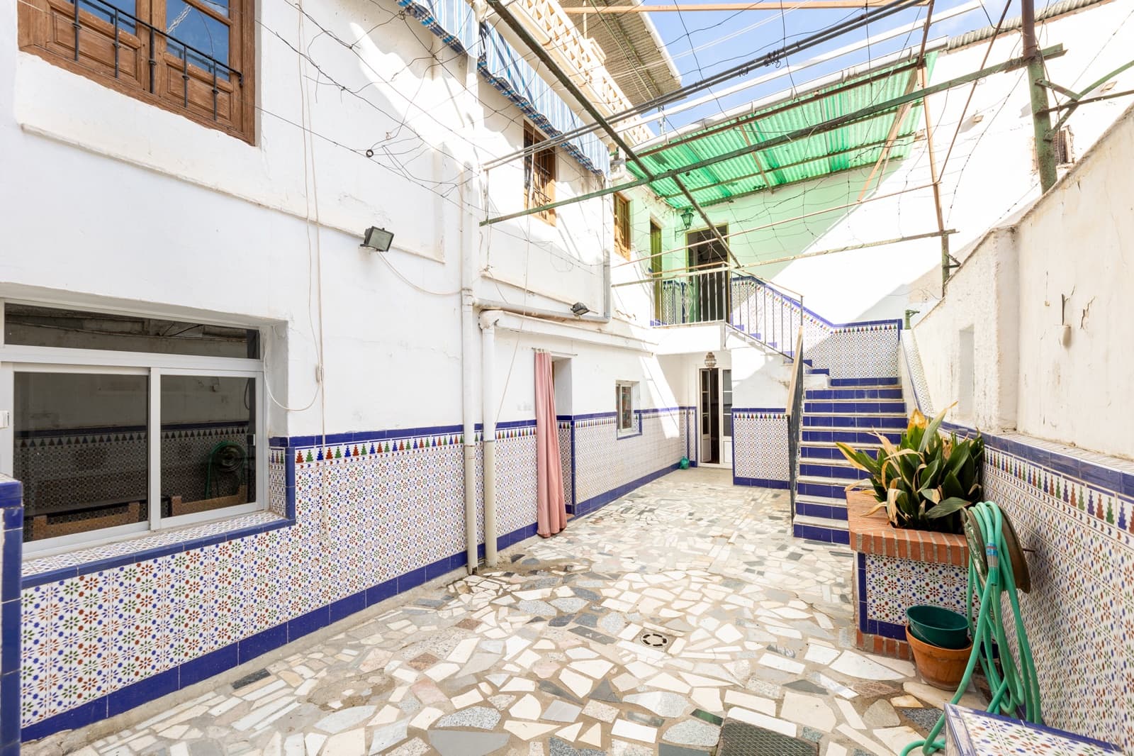 4 soverom Finca/Herregård til salgs i Granada by - € 149 000 (Ref: 9379287)