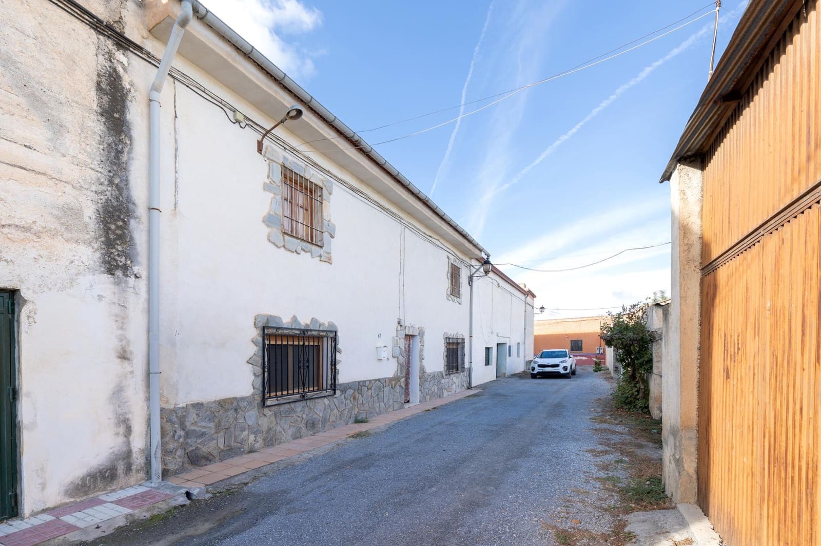4 soveværelse Finca/Landehus til salg i Granada by - € 149.000 (Ref: 9379287)