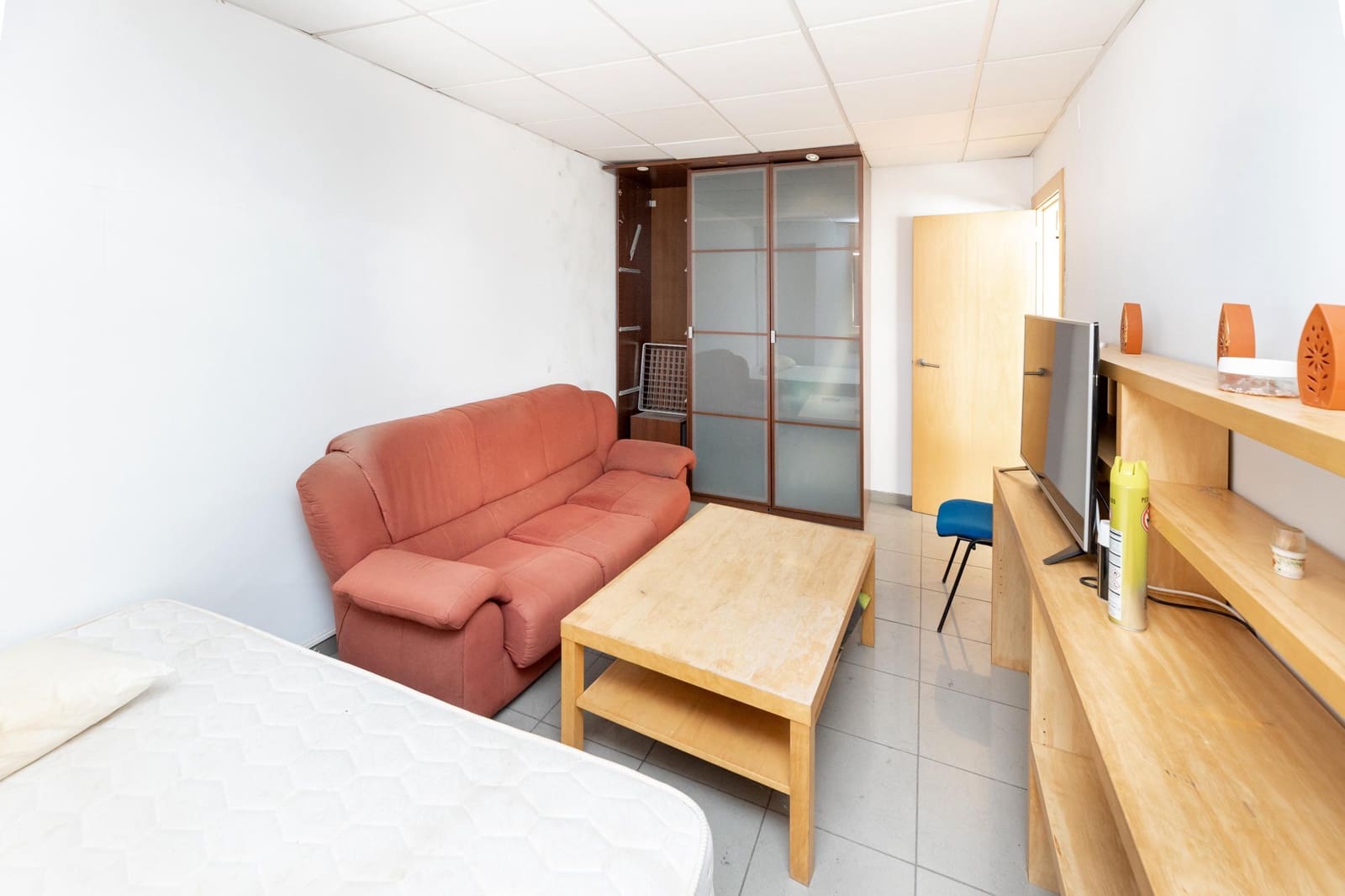 Yritys myytävänä paikassa Peligros - 440 000 € (Ref: 9388372)