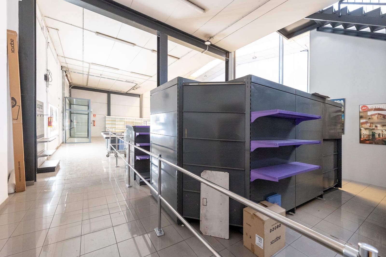 Yritys myytävänä paikassa Peligros - 440 000 € (Ref: 9388372)