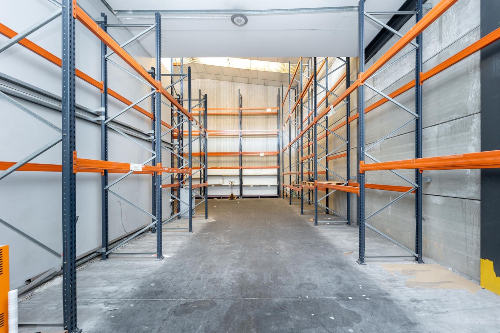 Yritys myytävänä paikassa Peligros - 440 000 € (Ref: 9388372)