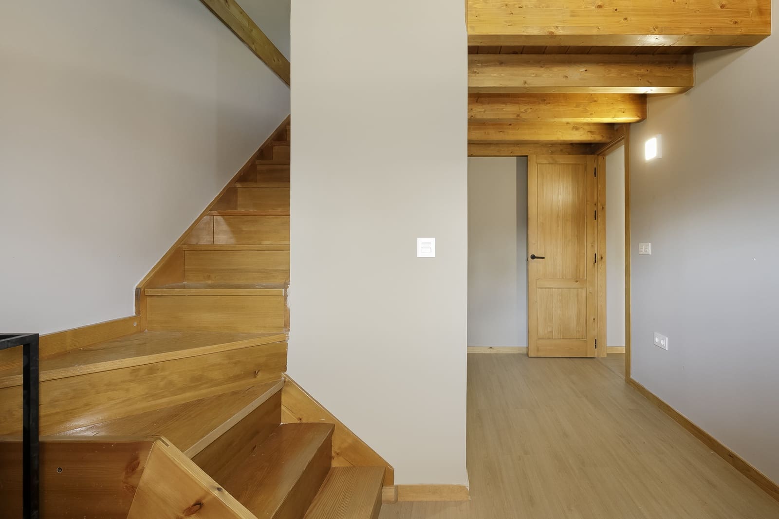 2 slaapkamer Finca/Landhuis te koop in Atarfe met zwembad - € 393.000 (Ref: 9388373)