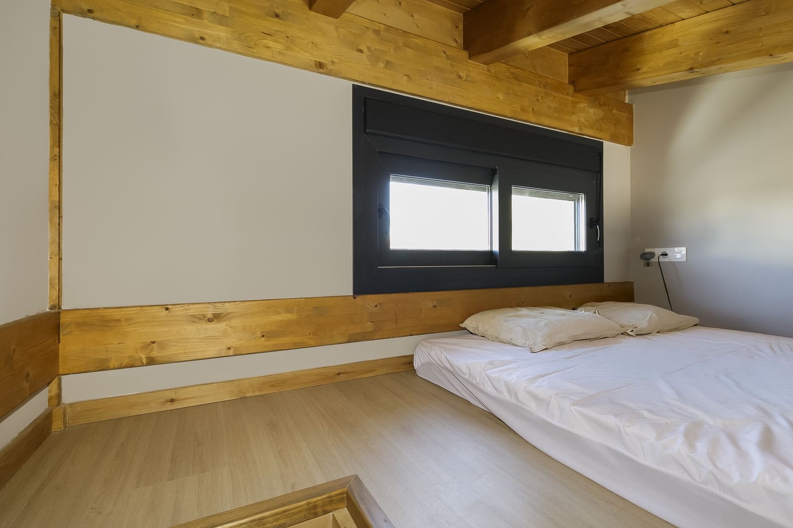 2 slaapkamer Finca/Landhuis te koop in Atarfe met zwembad - € 393.000 (Ref: 9388373)