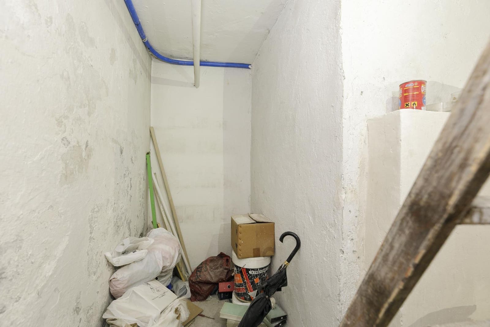 Garage til salg i Granada by - € 49.500 (Ref: 9398425)