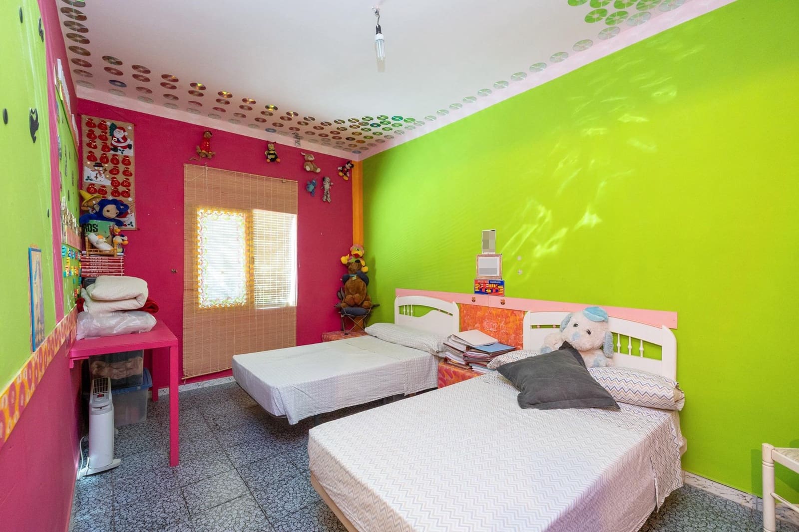 4 soveværelse Villa til salg i Hueneja - € 245.000 (Ref: 9404418)