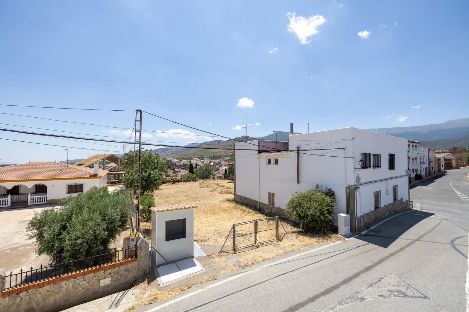 4 soveværelse Villa til salg i Hueneja - € 245.000 (Ref: 9404418)