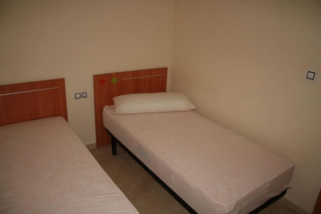 4 makuuhuone Rivitalo vuokrattavana paikassa Armilla mukana 
autotalli - 800 € (Ref: 9406639)