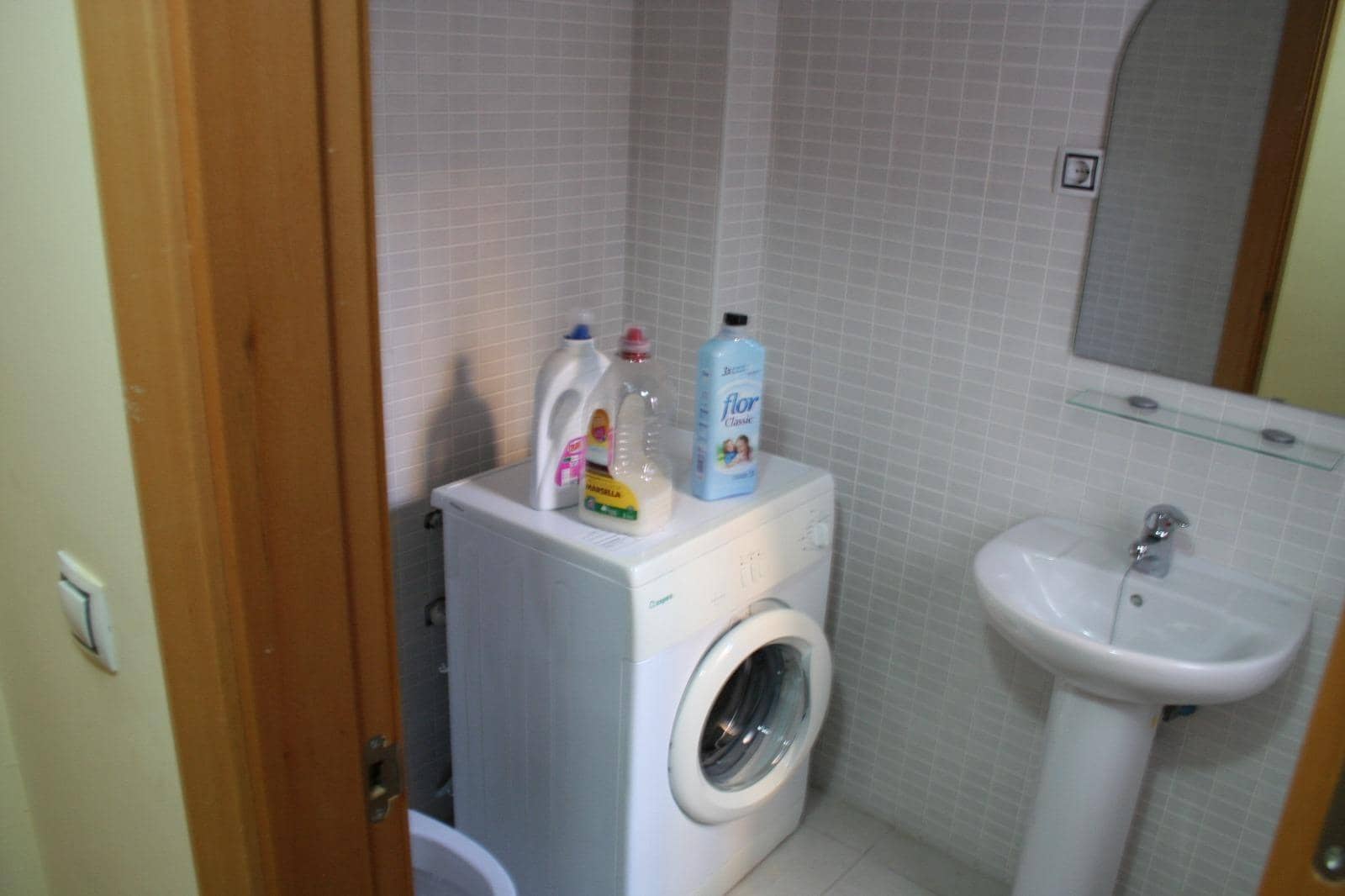 4 makuuhuone Rivitalo vuokrattavana paikassa Armilla mukana 
autotalli - 800 € (Ref: 9406639)