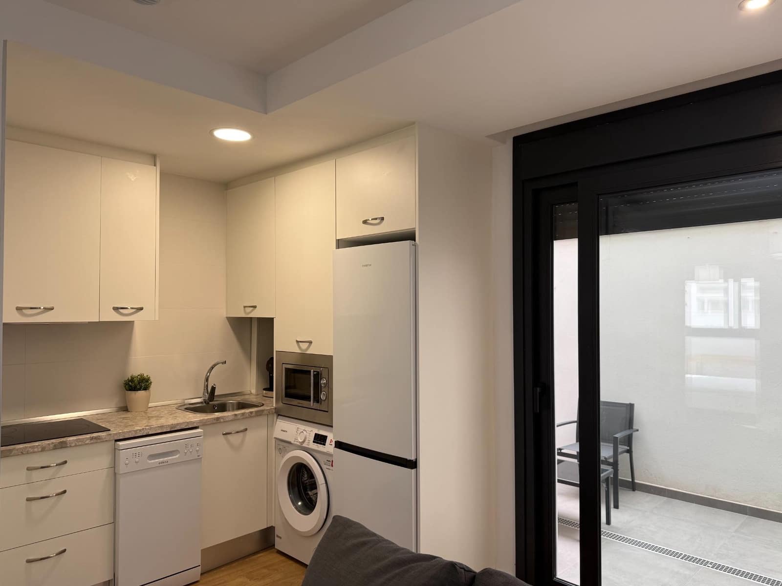 1 bedroom Apartment for rent in Armilla - € 750 (Ref: 9406640)