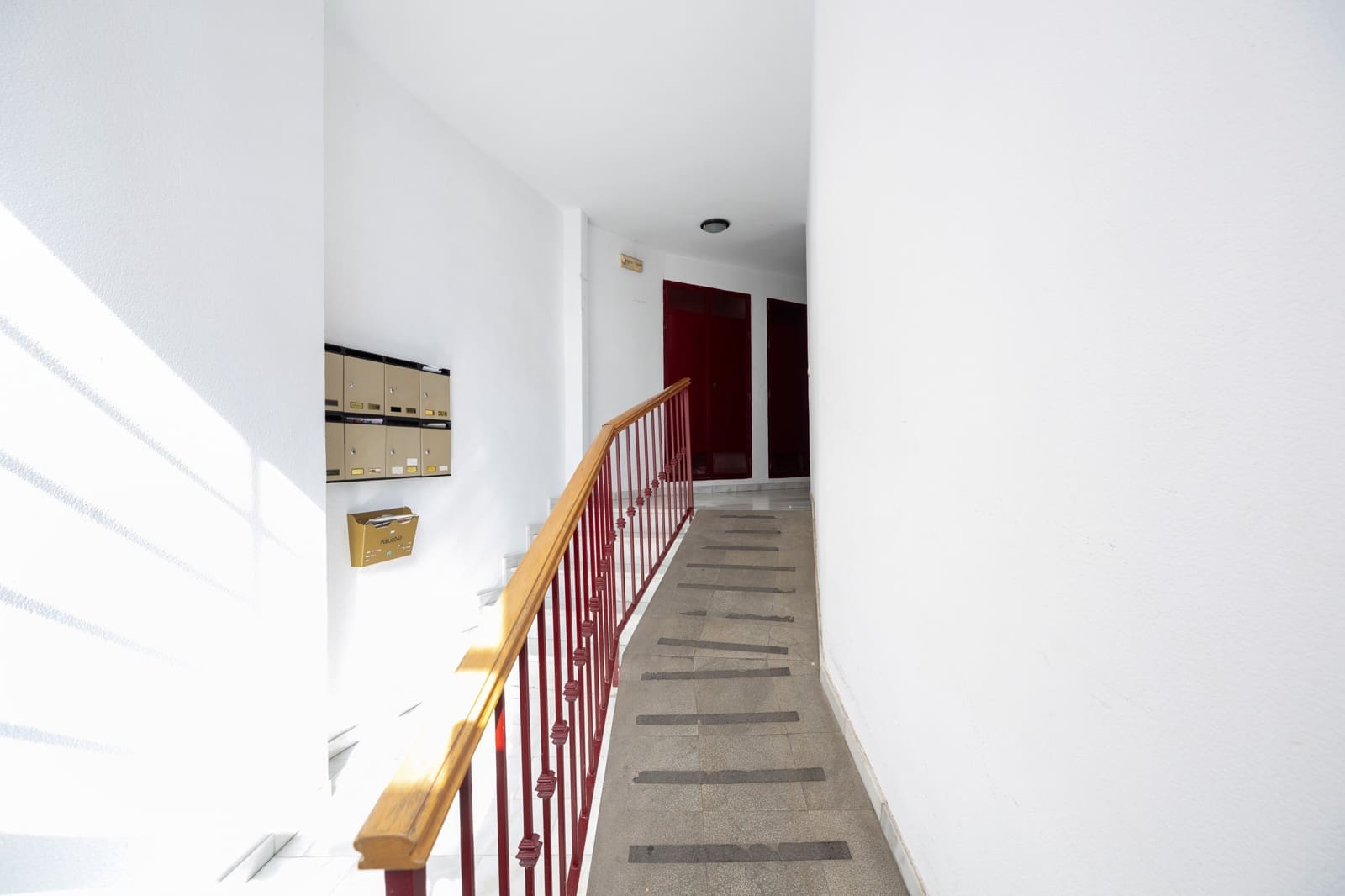 1 soverom Kontor til salgs i Armilla - € 59 000 (Ref: 9427455)