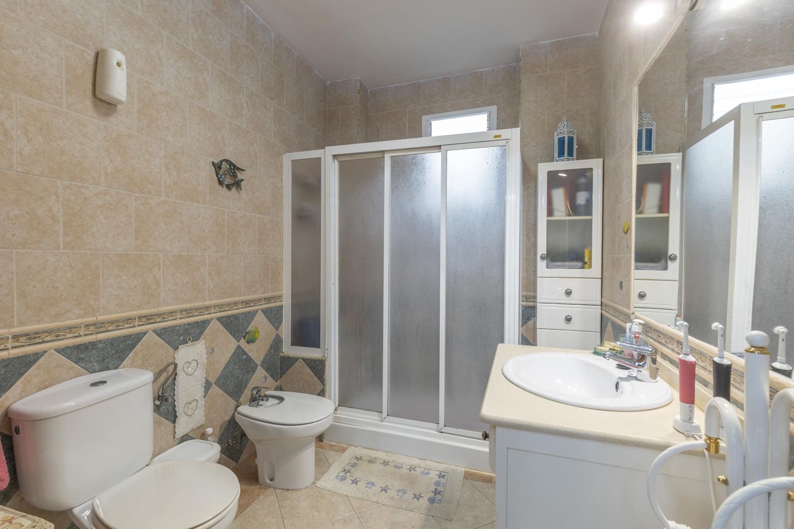 5 bedroom Finca/Country House for sale in Huetor Tajar - € 240,000 (Ref: 9446632)