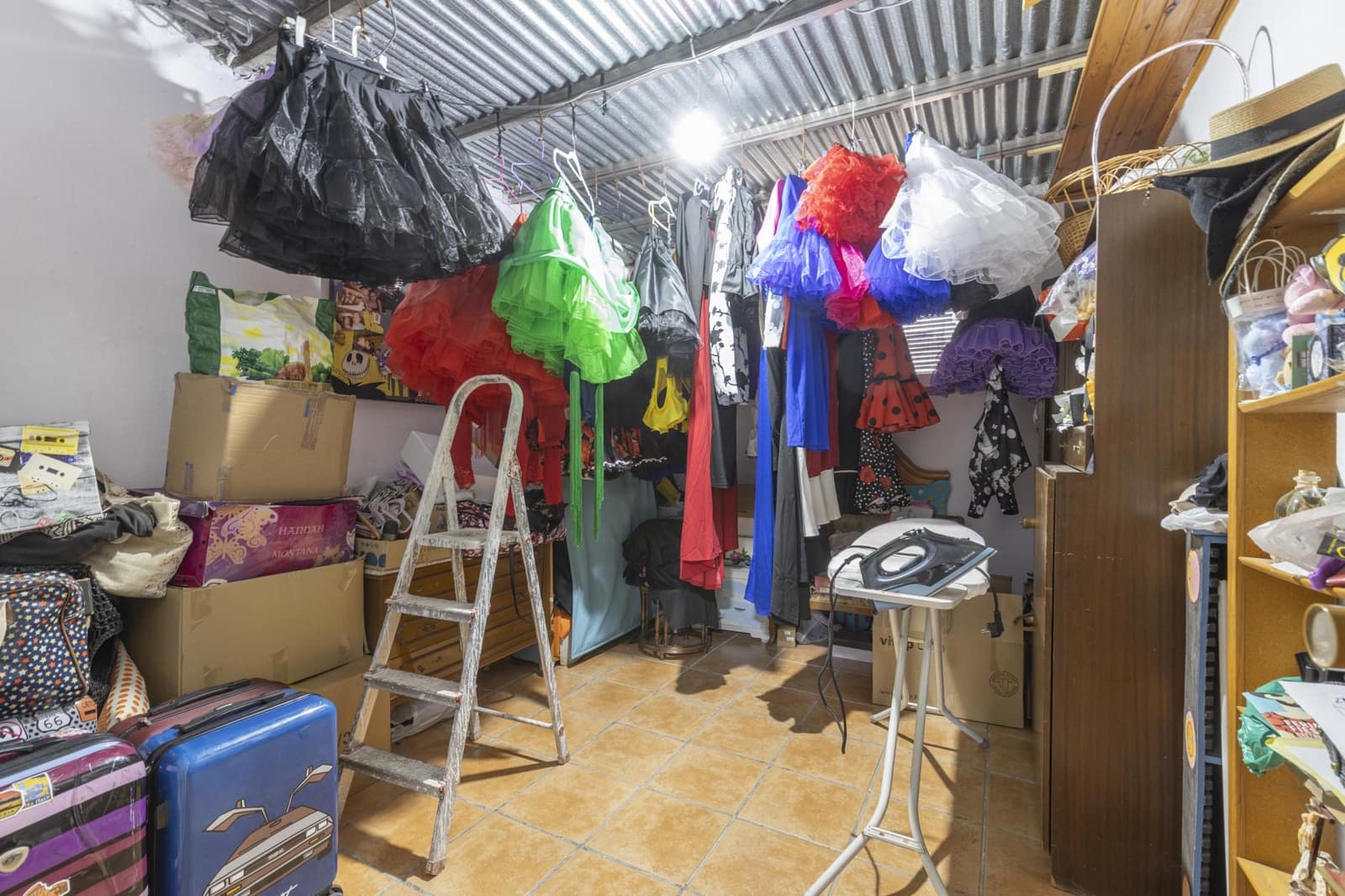 5 bedroom Finca/Country House for sale in Huetor Tajar - € 240,000 (Ref: 9446632)