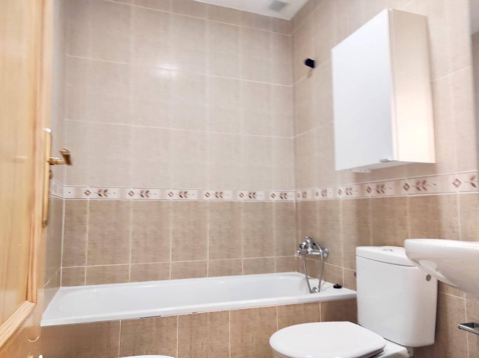 2 sypialnia Mieszkanie do wynajęcia w Lachar z garażem - 500 € (Ref: 9446633)