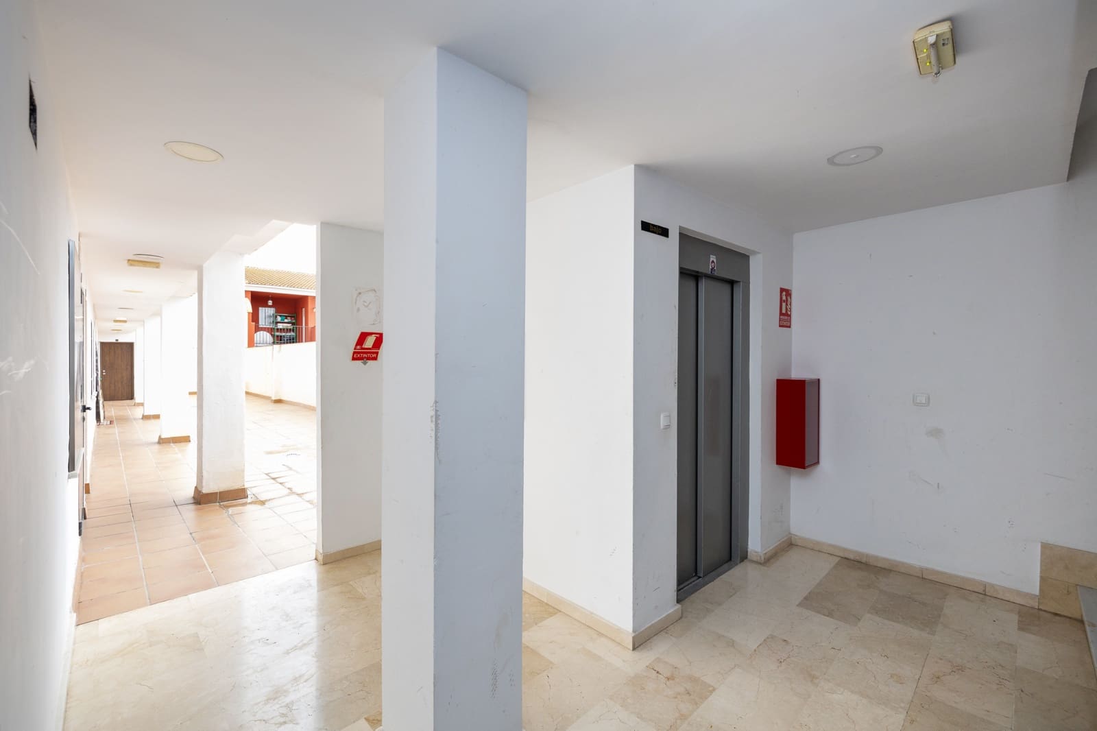 2 slaapkamer Appartement te koop in Lachar - € 70.000 (Ref: 9446634)