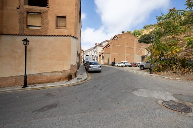 5 soverom Hus til salgs i Lanjarón med garasje - € 129 900 (Ref: 9449067)