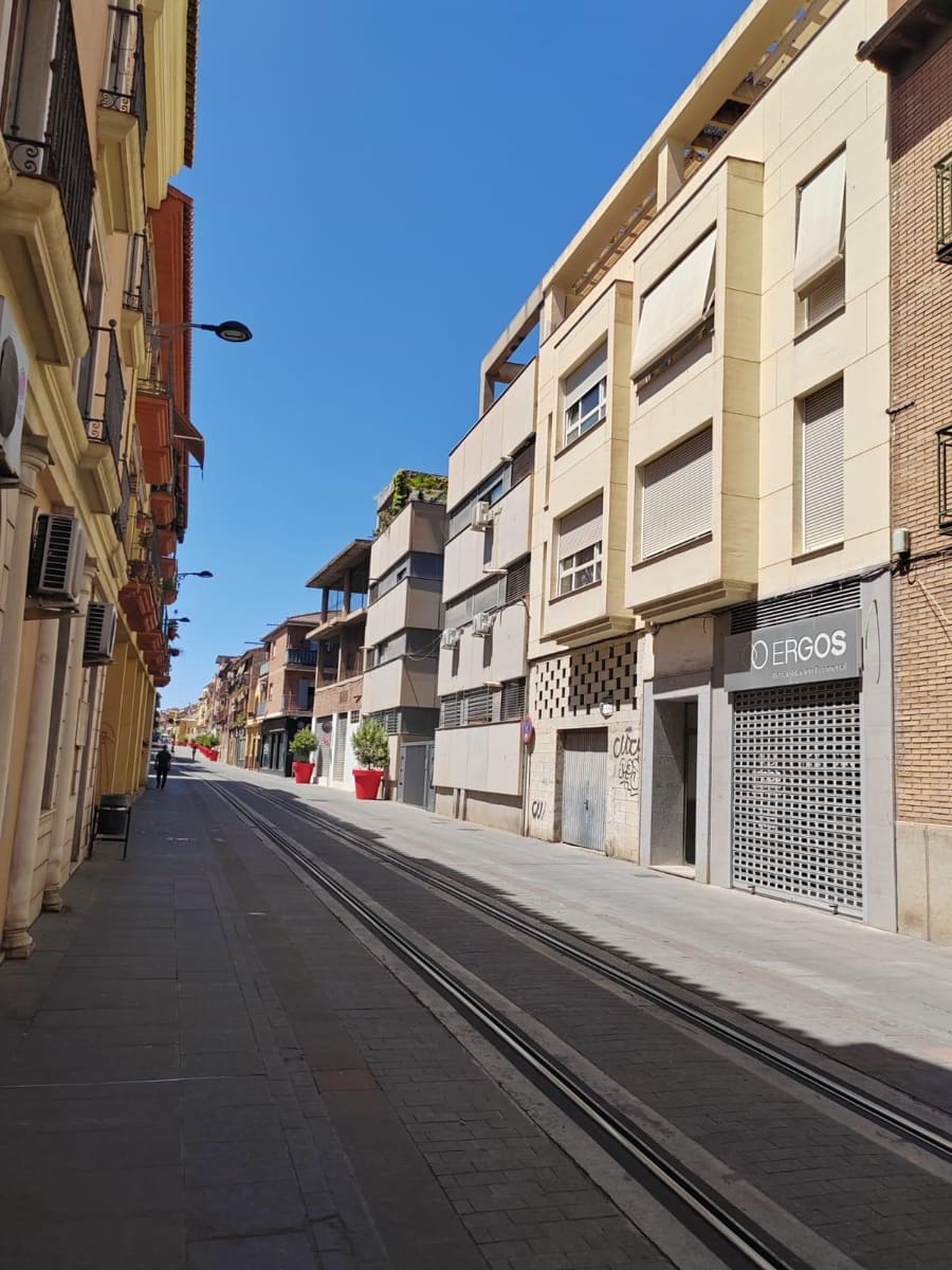 2 soveværelse Lejlighed til leje i Armilla - € 590 (Ref: 9450472)