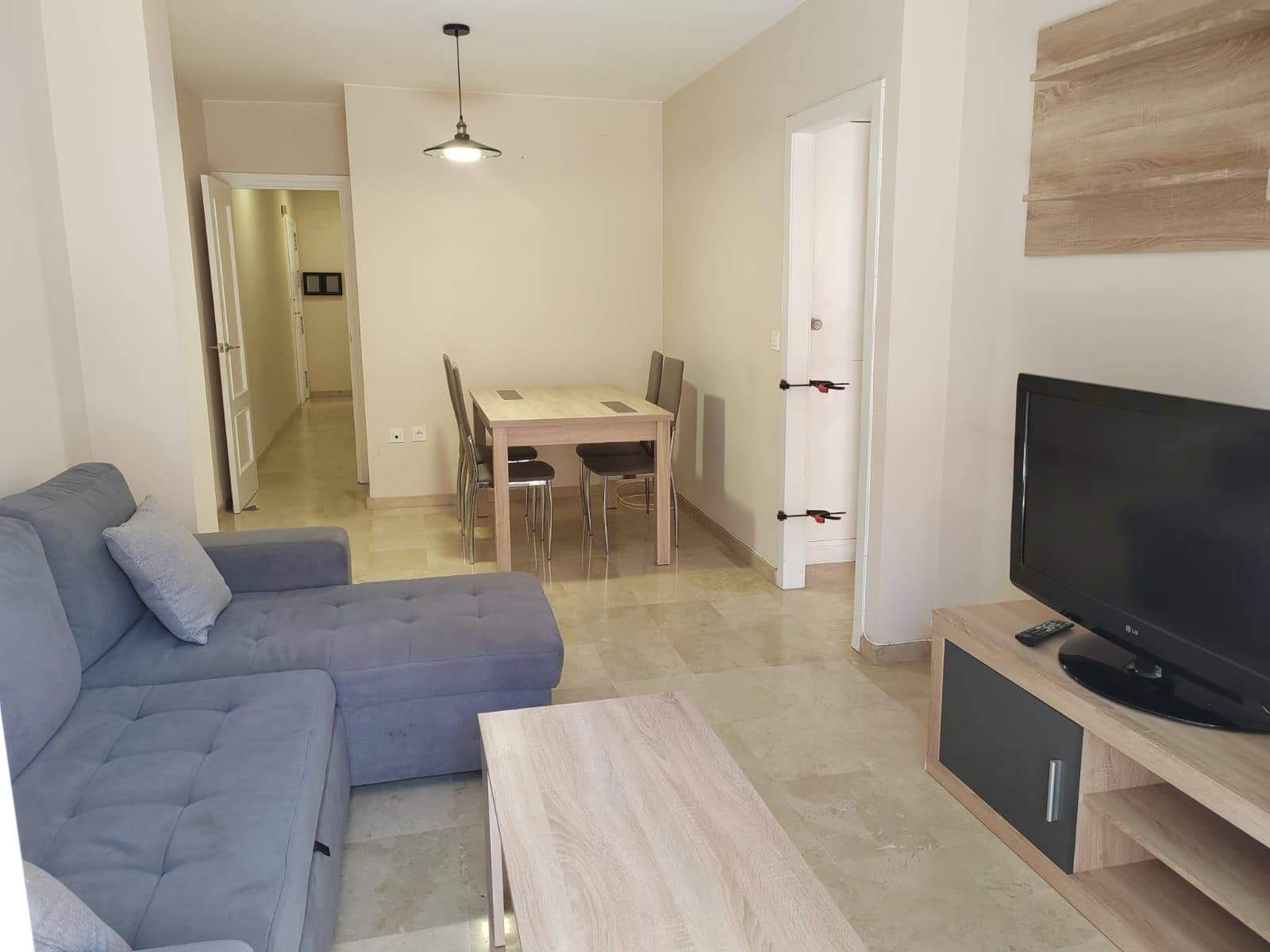 2 soveværelse Lejlighed til leje i Armilla - € 590 (Ref: 9450472)