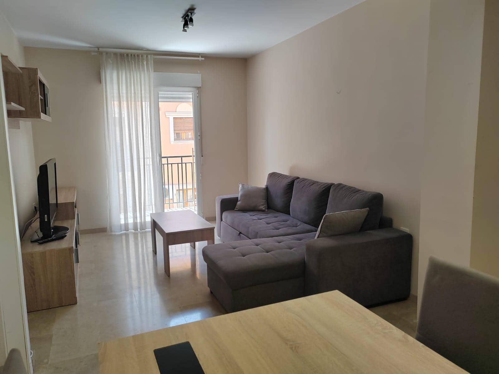 2 soveværelse Lejlighed til leje i Armilla - € 590 (Ref: 9450472)