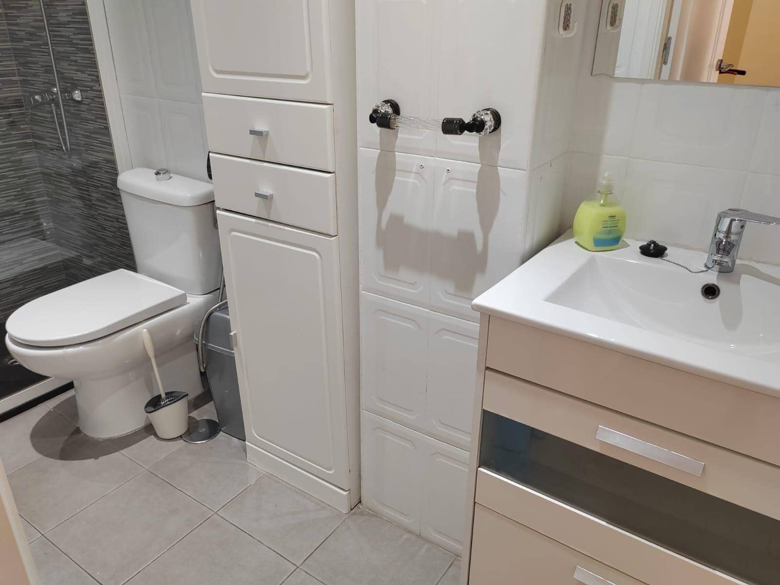 2 soveværelse Lejlighed til leje i Armilla - € 590 (Ref: 9450472)