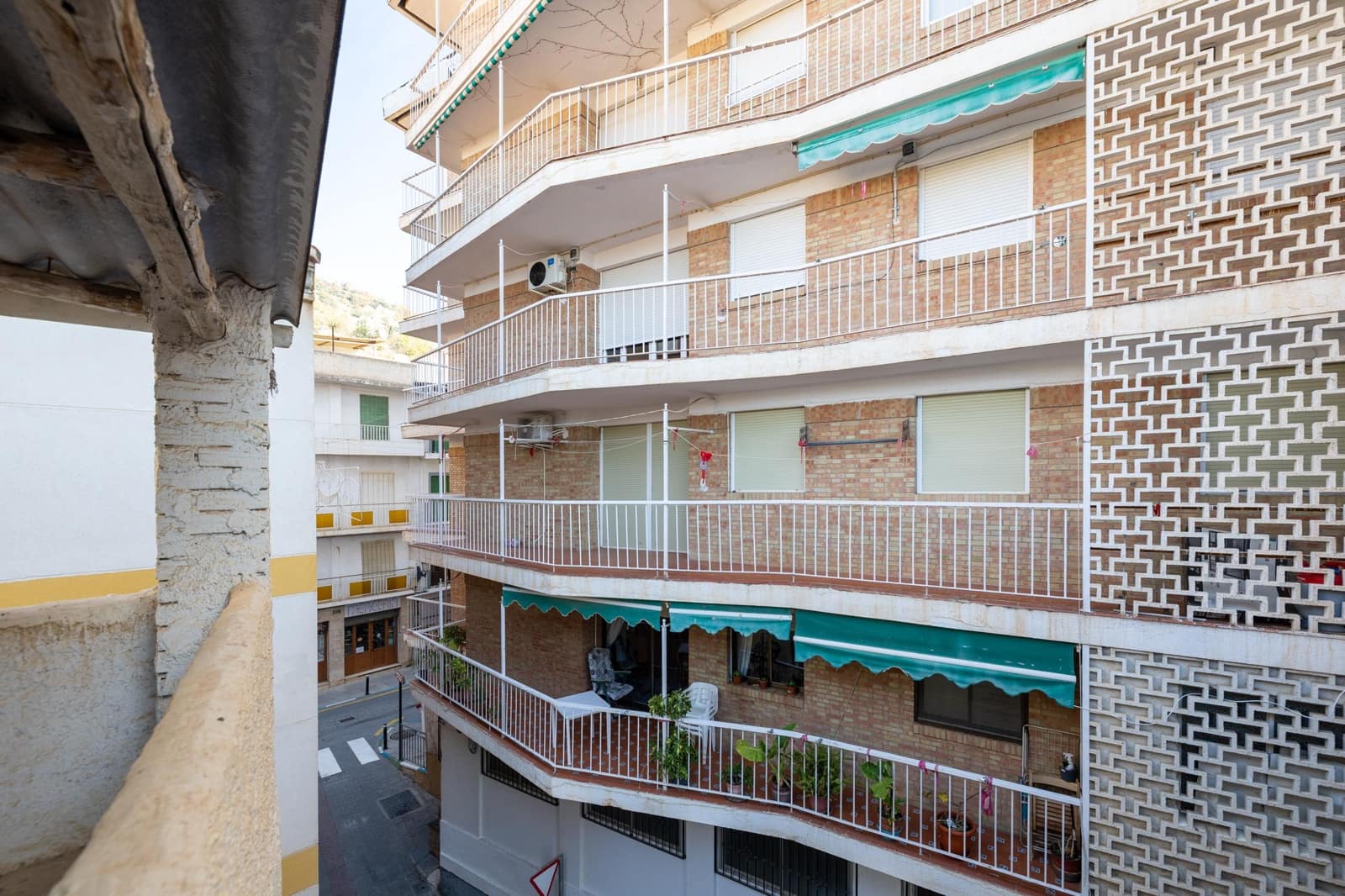 5 makuuhuone Huvila myytävänä paikassa Lanjaron - 40 000 € (Ref: 9462007)