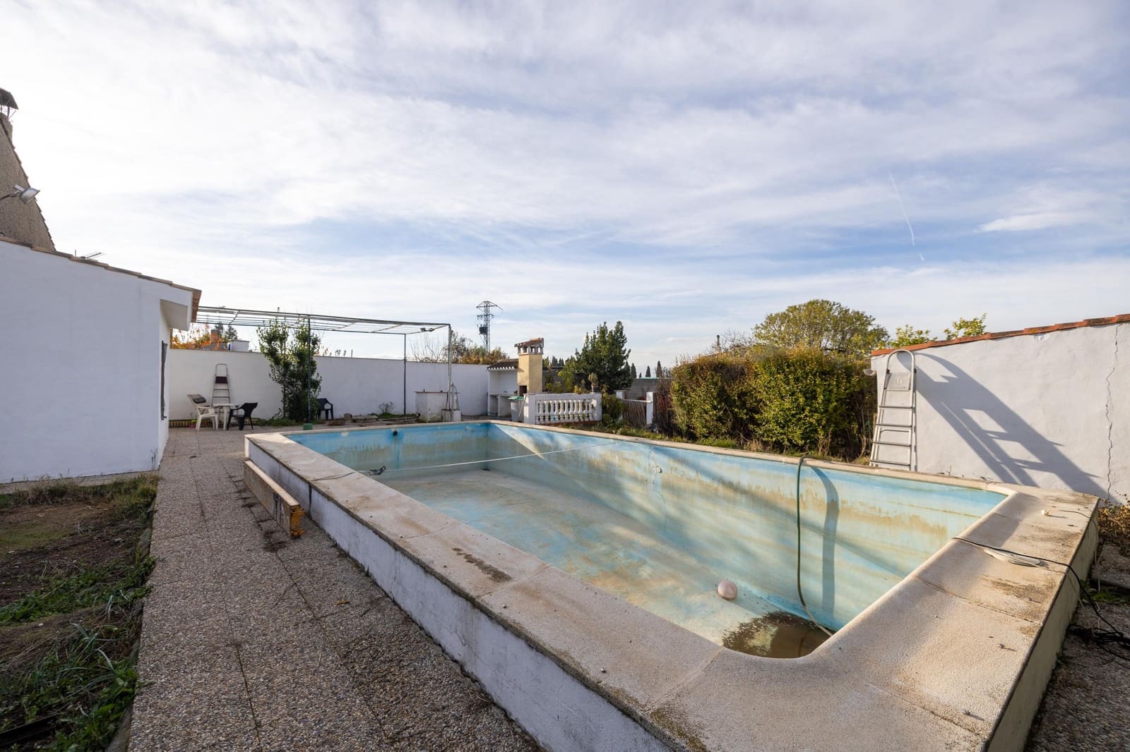 Finca/Casa Rural de 1 habitación en Maracena en venta con piscina - 195.000 € (Ref: 9470625)