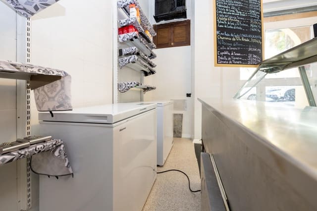 Kommersiell til salgs i Motril - € 55 000 (Ref: 9491646)