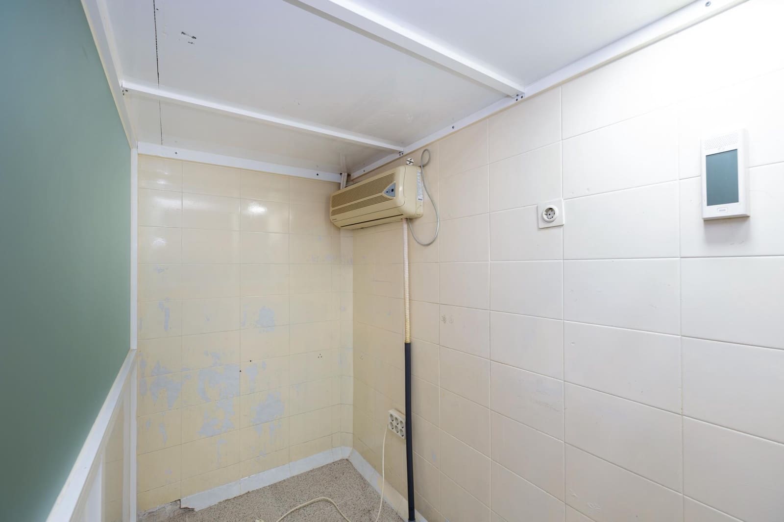 Kommersiell til salgs i Motril - € 55 000 (Ref: 9491646)