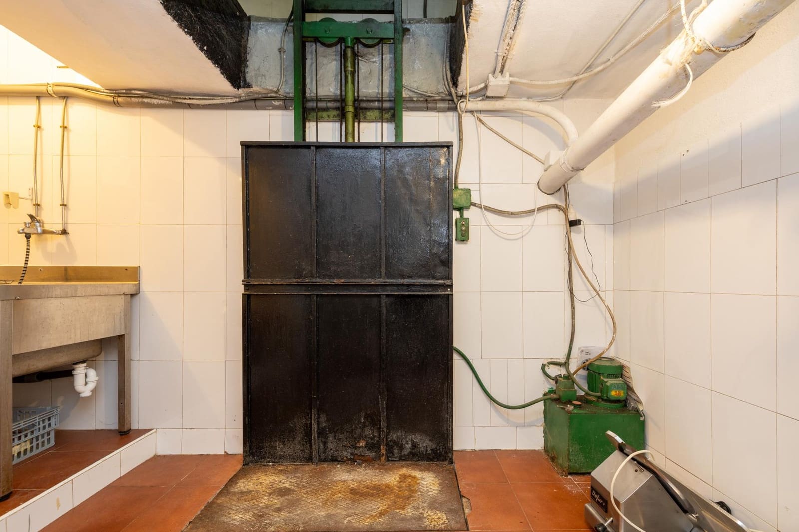 Kommersiell til salgs i Motril - € 55 000 (Ref: 9491646)