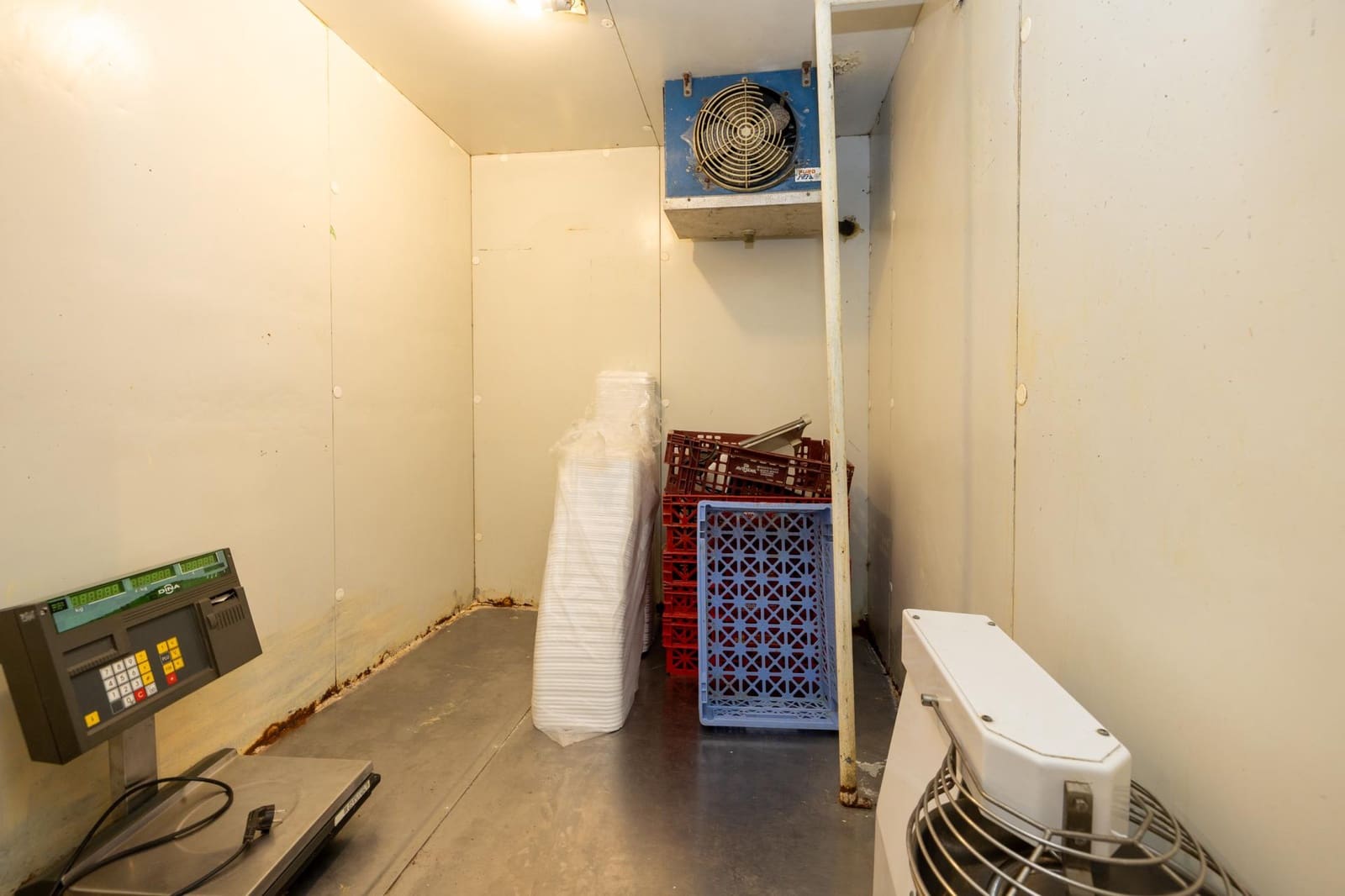 Kommersiell til salgs i Motril - € 55 000 (Ref: 9491646)