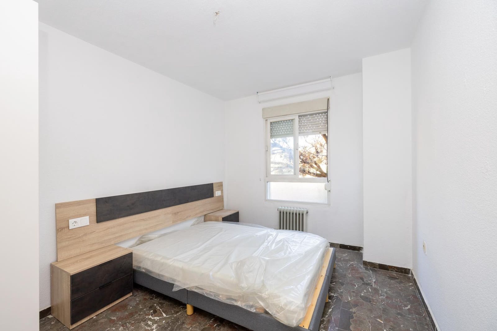 4 quarto Apartamento para venda em Granada cidade com garagem - 319 000 € (Ref: 9491647)