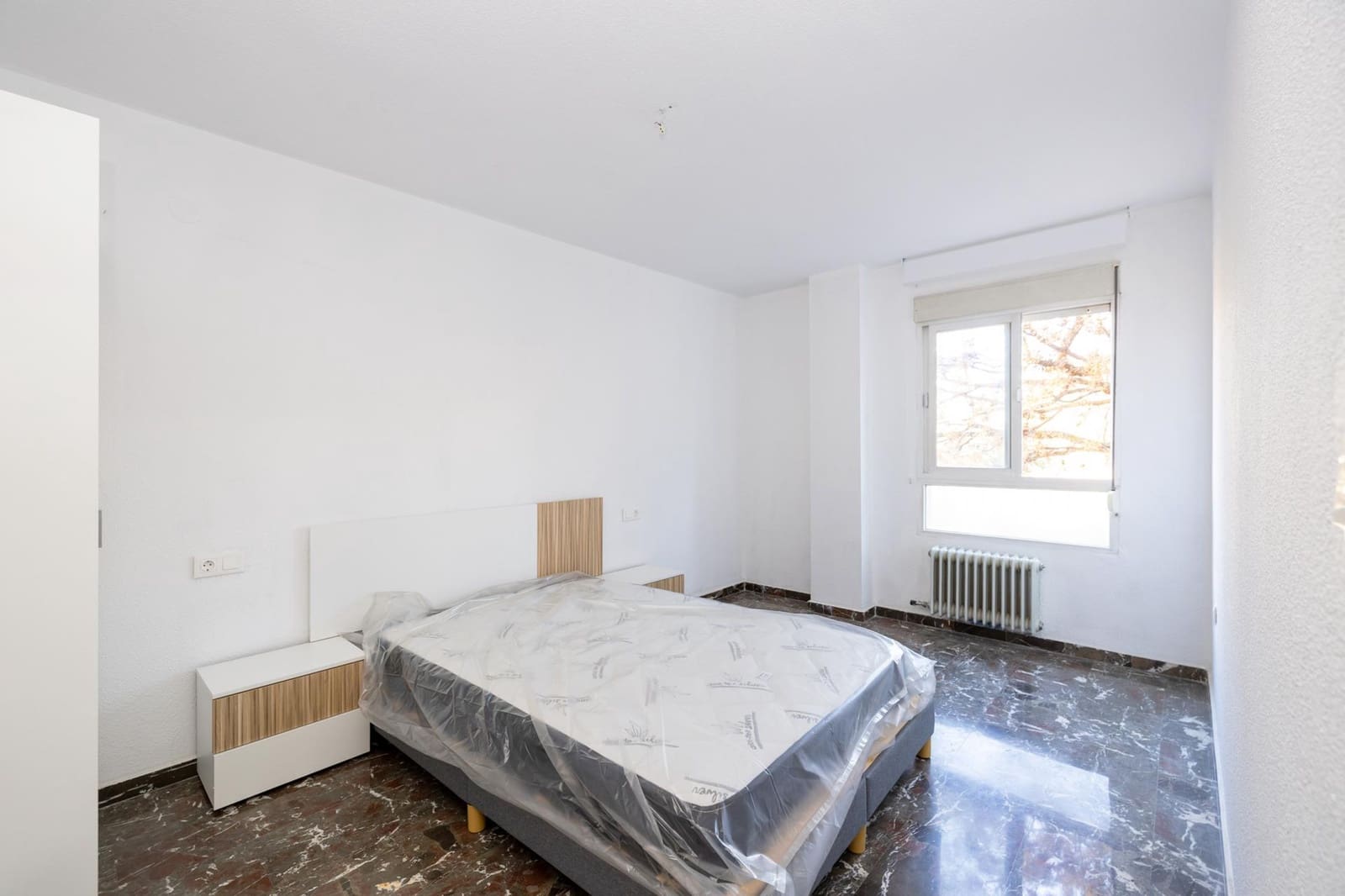 4 quarto Apartamento para venda em Granada cidade com garagem - 319 000 € (Ref: 9491647)