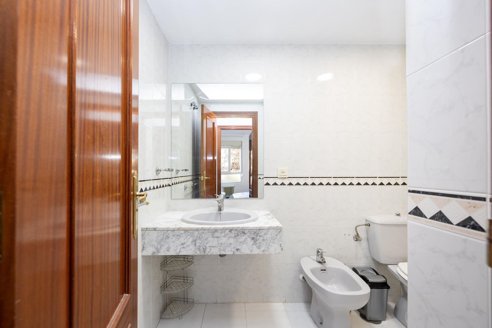 4 quarto Apartamento para venda em Granada cidade com garagem - 319 000 € (Ref: 9491647)