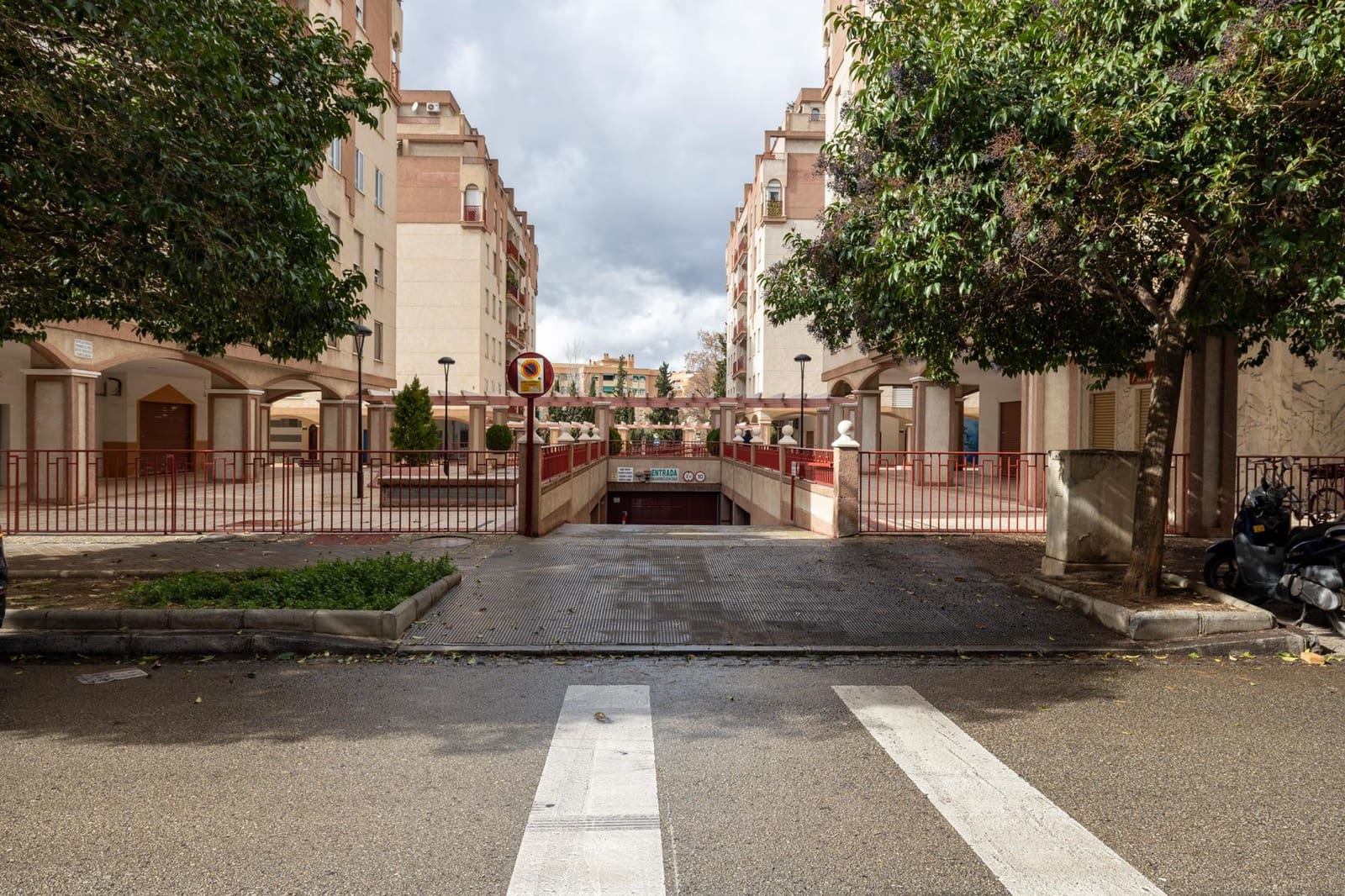 4 quarto Apartamento para venda em Granada cidade com garagem - 319 000 € (Ref: 9491647)