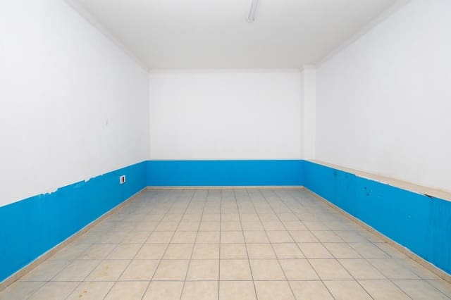 Negocio de 2 habitaciones en Lanjarón en venta - 140.000 € (Ref: 9496413)