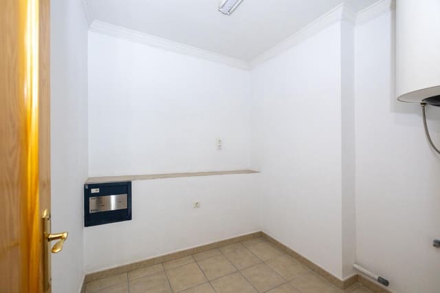 Negocio de 2 habitaciones en Lanjarón en venta - 140.000 € (Ref: 9496413)