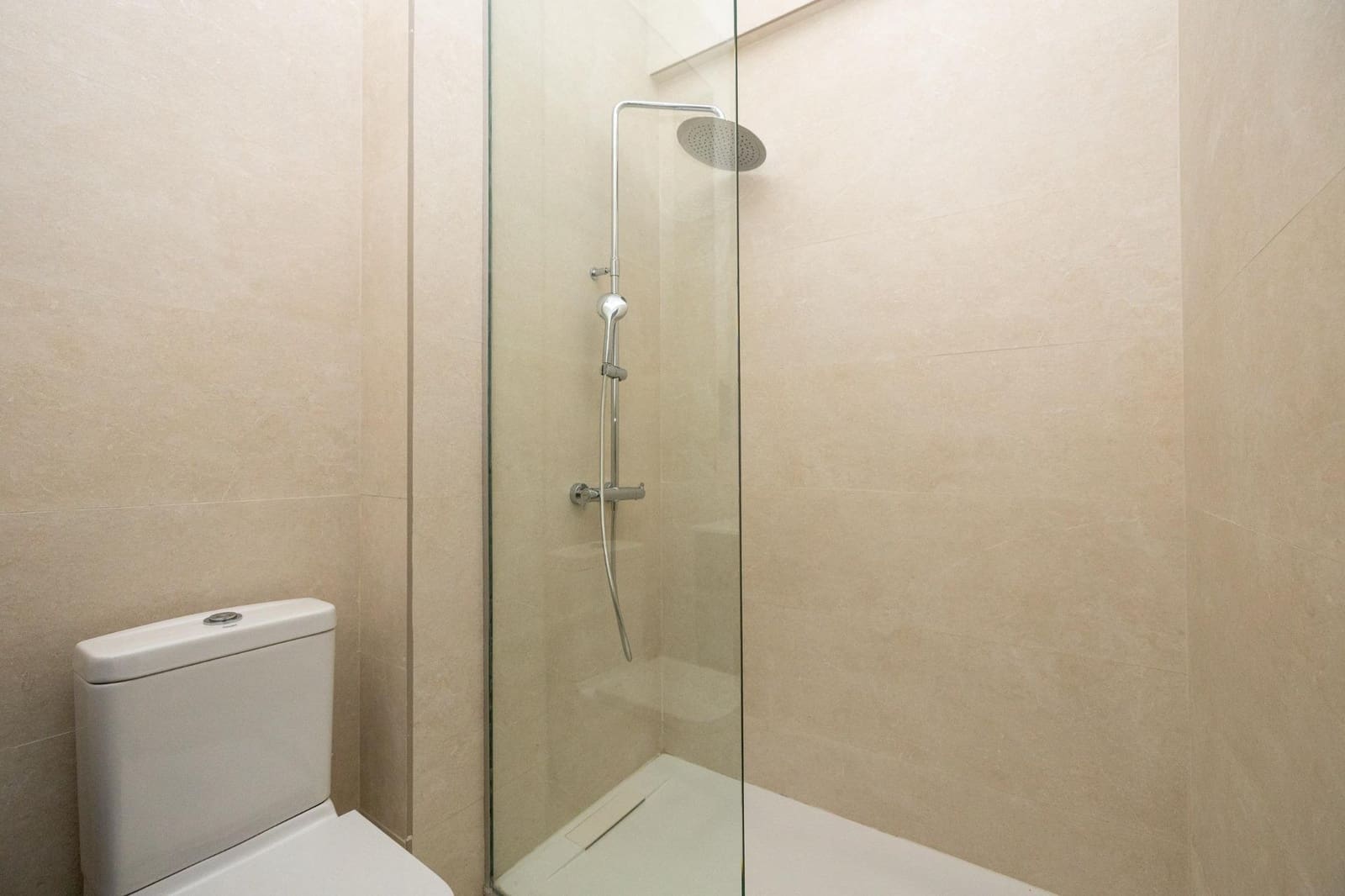 2 bedroom Flat for sale in Granada city - € 398,000 (Ref: 9504529)