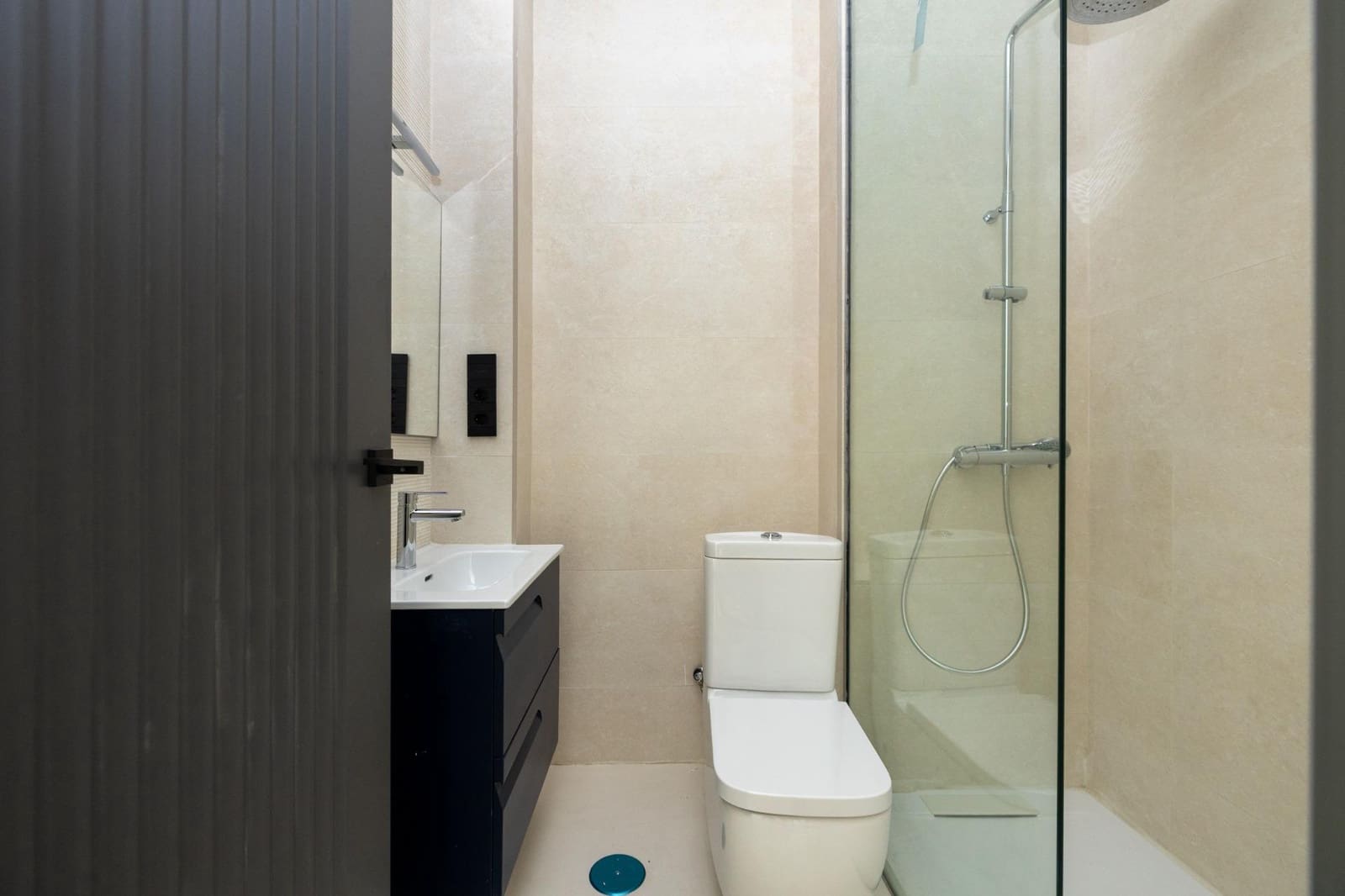 2 bedroom Flat for sale in Granada city - € 398,000 (Ref: 9504529)