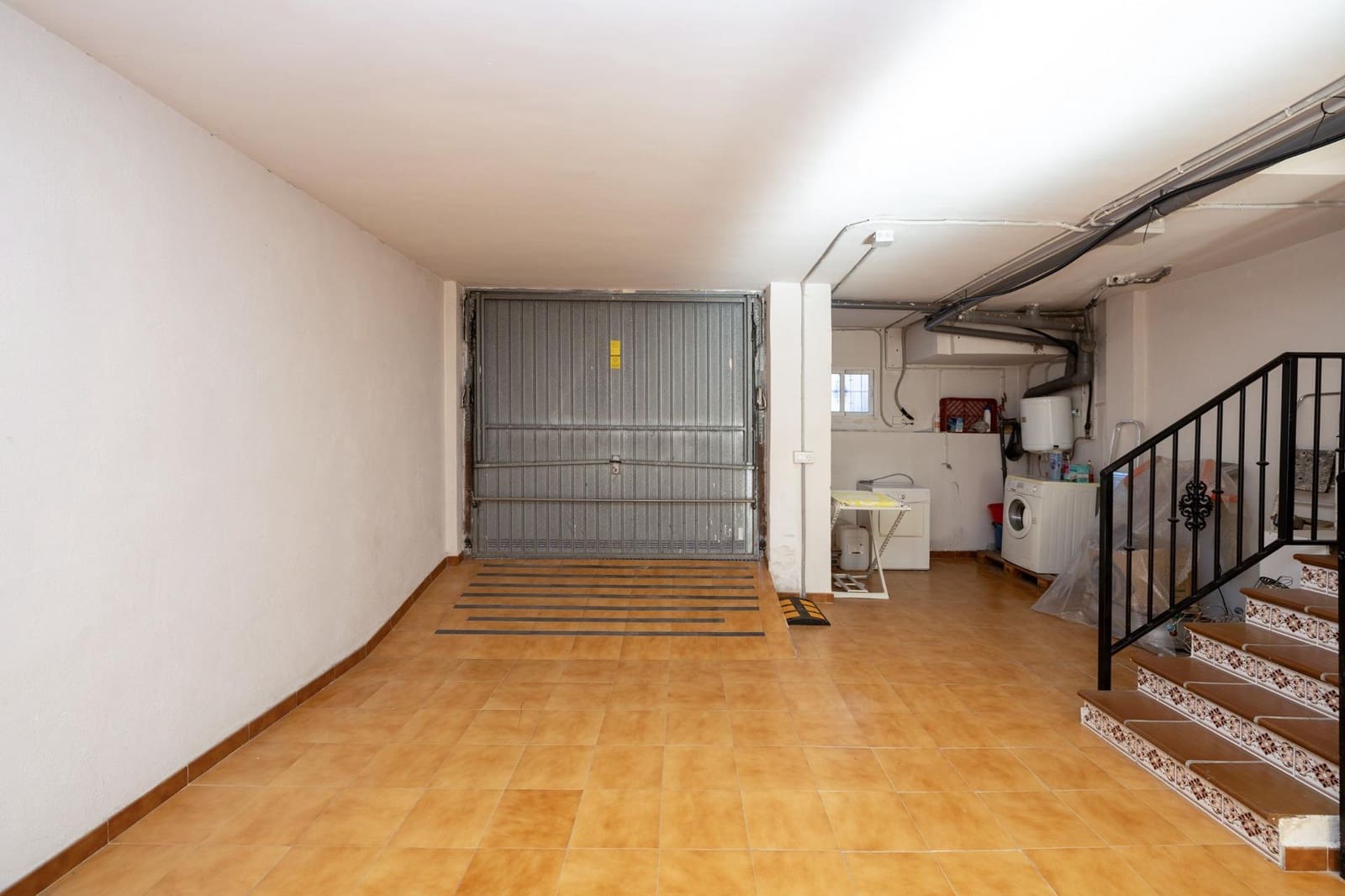 3 bedroom Terraced Villa for sale in Belicena with pool garage - € 229,900 (Ref: 9504535)