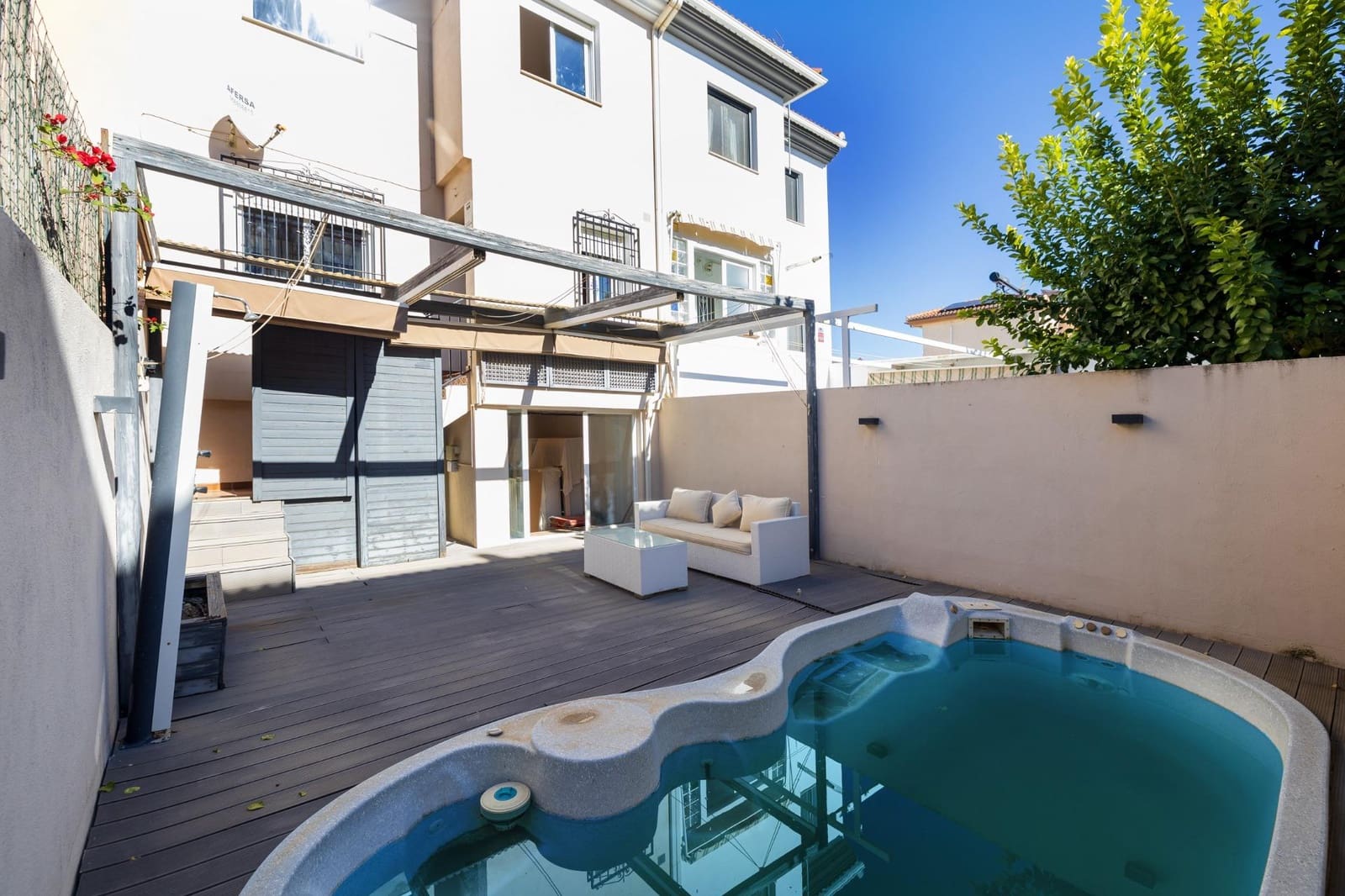 3 bedroom Terraced Villa for sale in Belicena with pool garage - € 229,900 (Ref: 9504535)