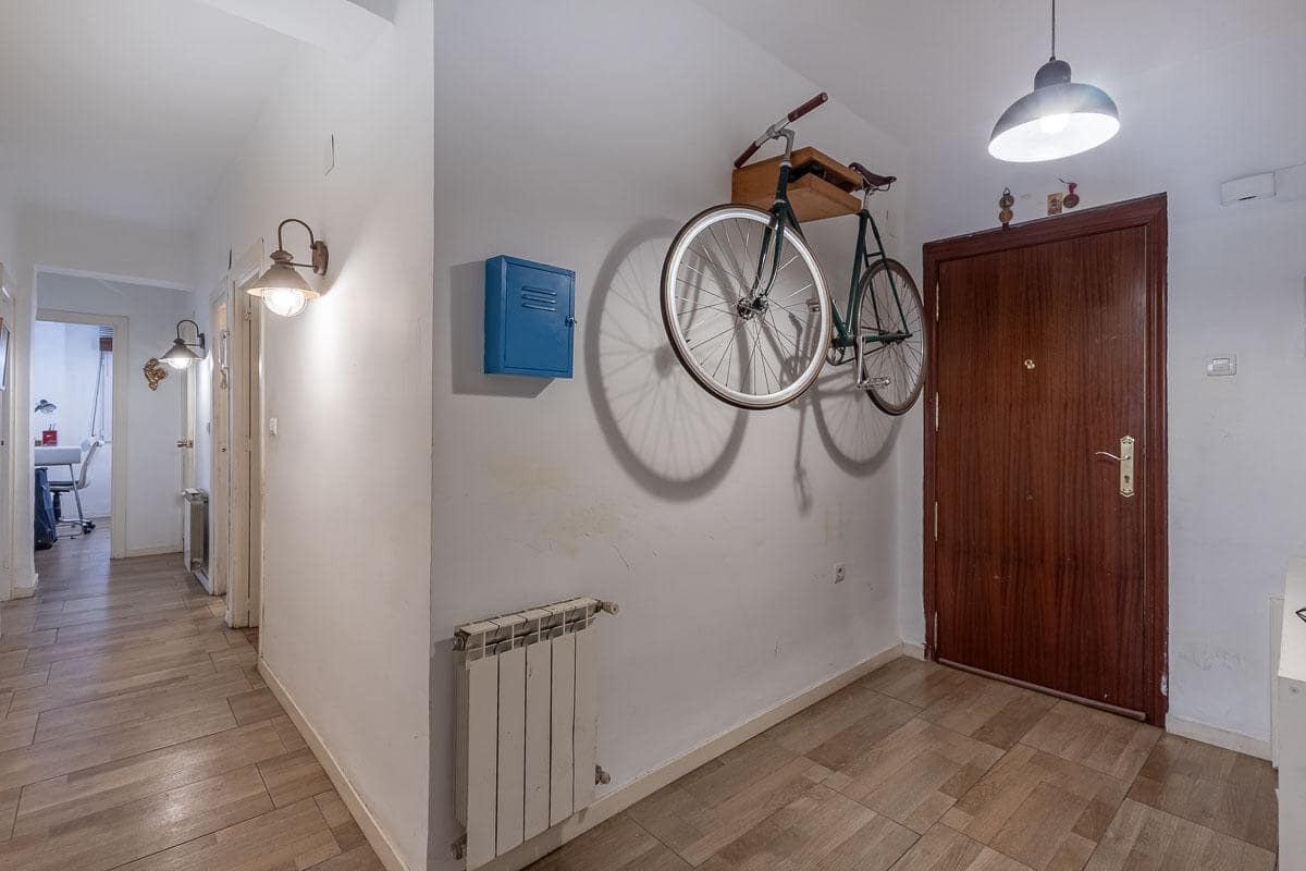 3 quarto Apartamento para venda em Granada cidade - 310 000 € (Ref: 9504536)