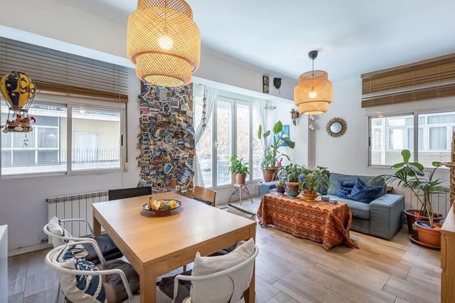 3 quarto Apartamento para venda em Camino de Ronda - Rosaleda, Granada cidade - 310 000 € (Ref: 9504536)