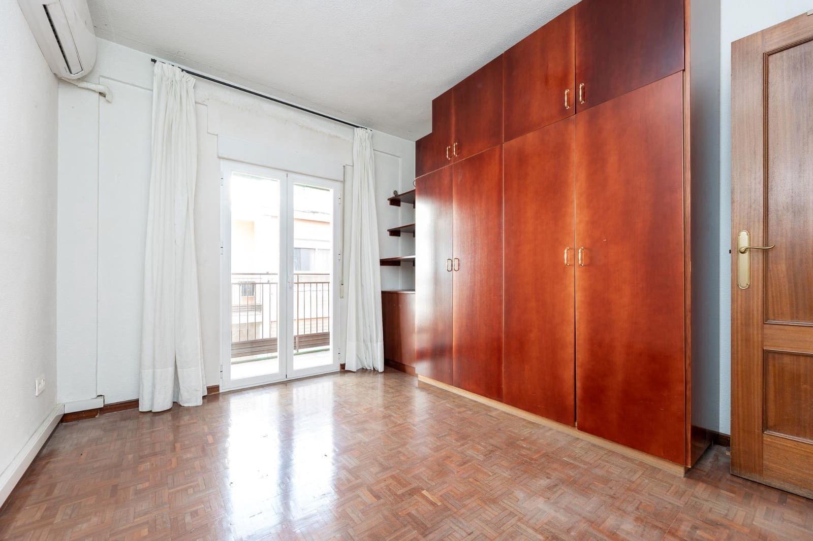 3 sypialnia Mieszkanie na sprzedaż w Miasto Grenada - 370 000 € (Ref: 9504539)