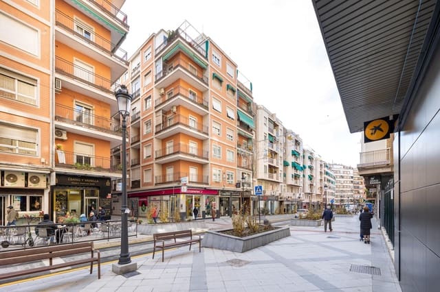 3 sypialnia Mieszkanie na sprzedaż w Miasto Grenada - 370 000 € (Ref: 9504539)