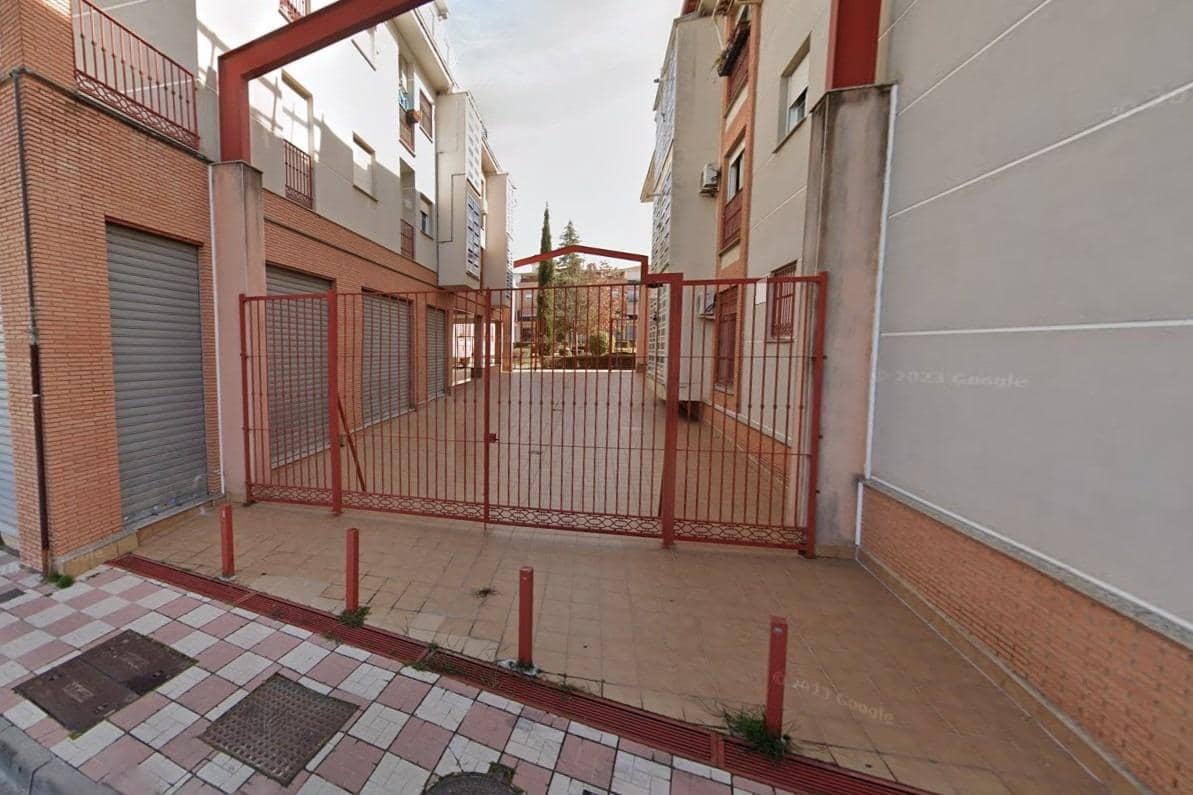 2 soverom Leilighet til salgs i Albolote med garasje - € 169 000 (Ref: 9504542)