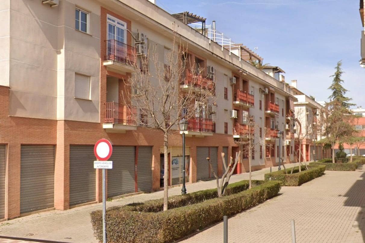 2 soverom Leilighet til salgs i Albolote med garasje - € 169 000 (Ref: 9504542)