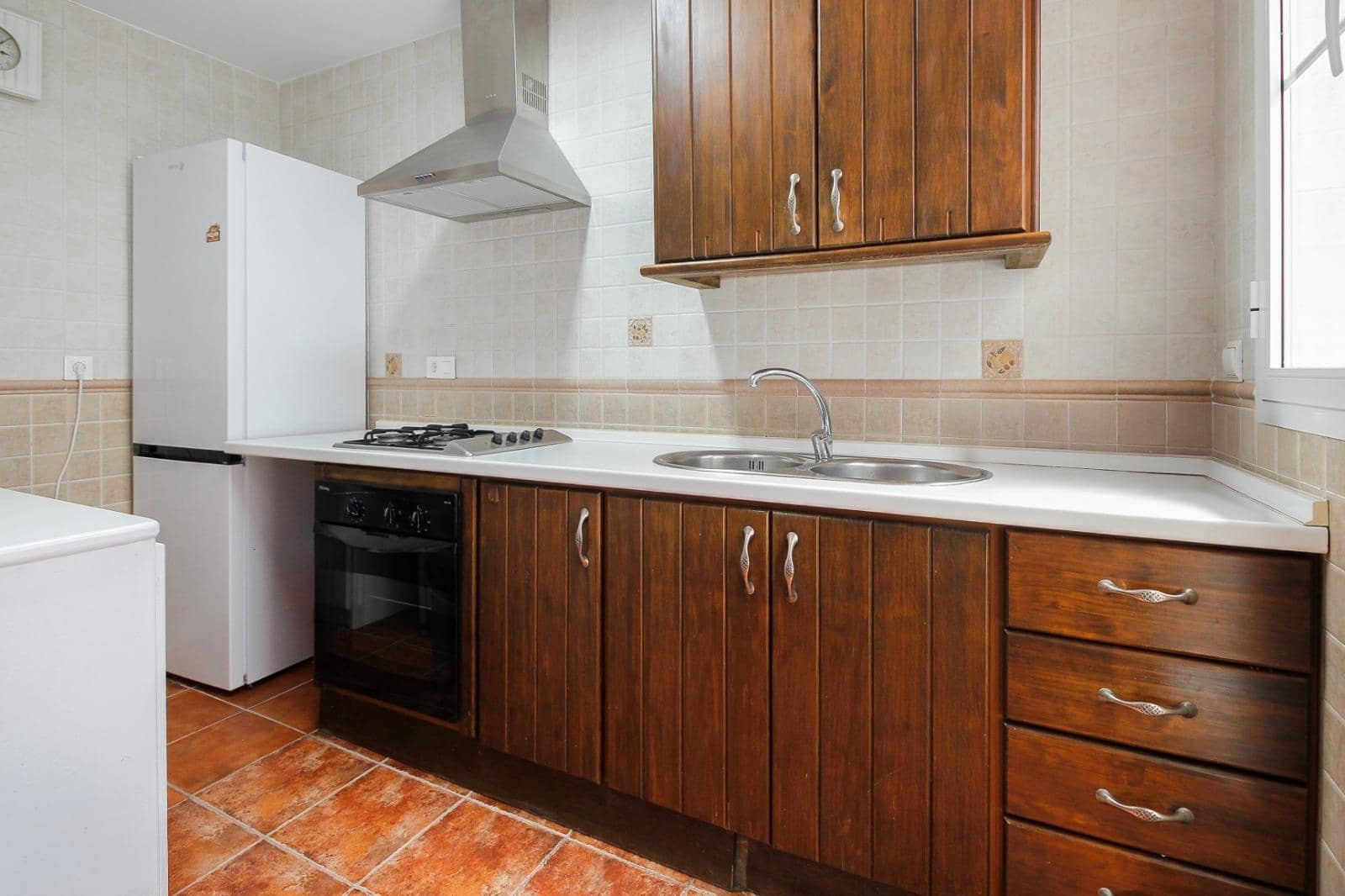 2 soverom Leilighet til salgs i Albolote med garasje - € 169 000 (Ref: 9504542)